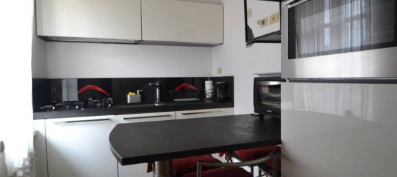 2 bedrooms Apartment in Parma, Italy No. 381293 3