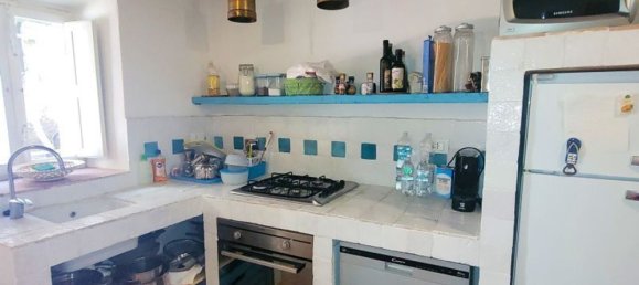 Квартира с 3 комнатами в Гаворрано, Италия № 39656 3