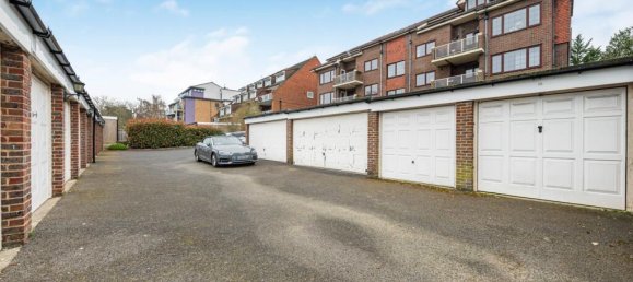 2 bedrooms Apartment in Beckenham, United Kingdom No. 874 8