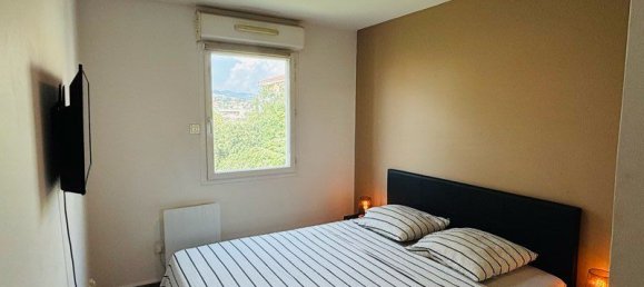 Квартира с 3 спальнями в Марсель, Франция № 360974 3