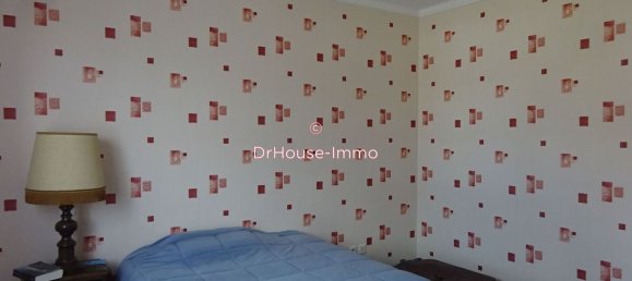 4 bedrooms House in Saint-Amand-Montrond, France No. 48255 7