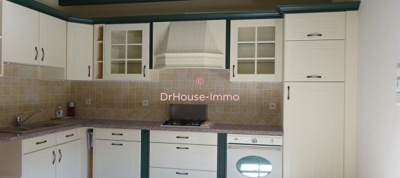 4 bedrooms House in Saint-Amand-Montrond, France No. 48255 5