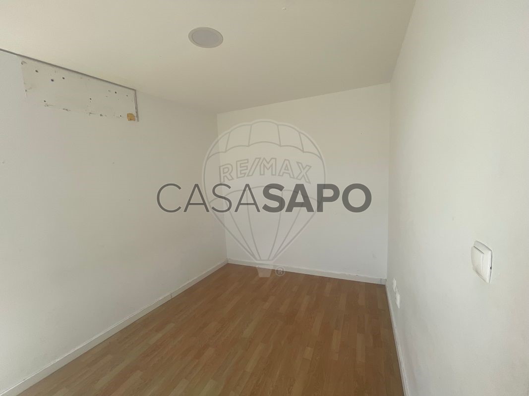 125m² Commercial property in Moura, Portugal No. 321670