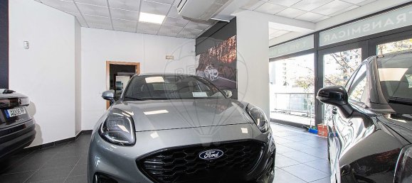 196m² Commercial property in Odivelas, Portugal No. 70694 15