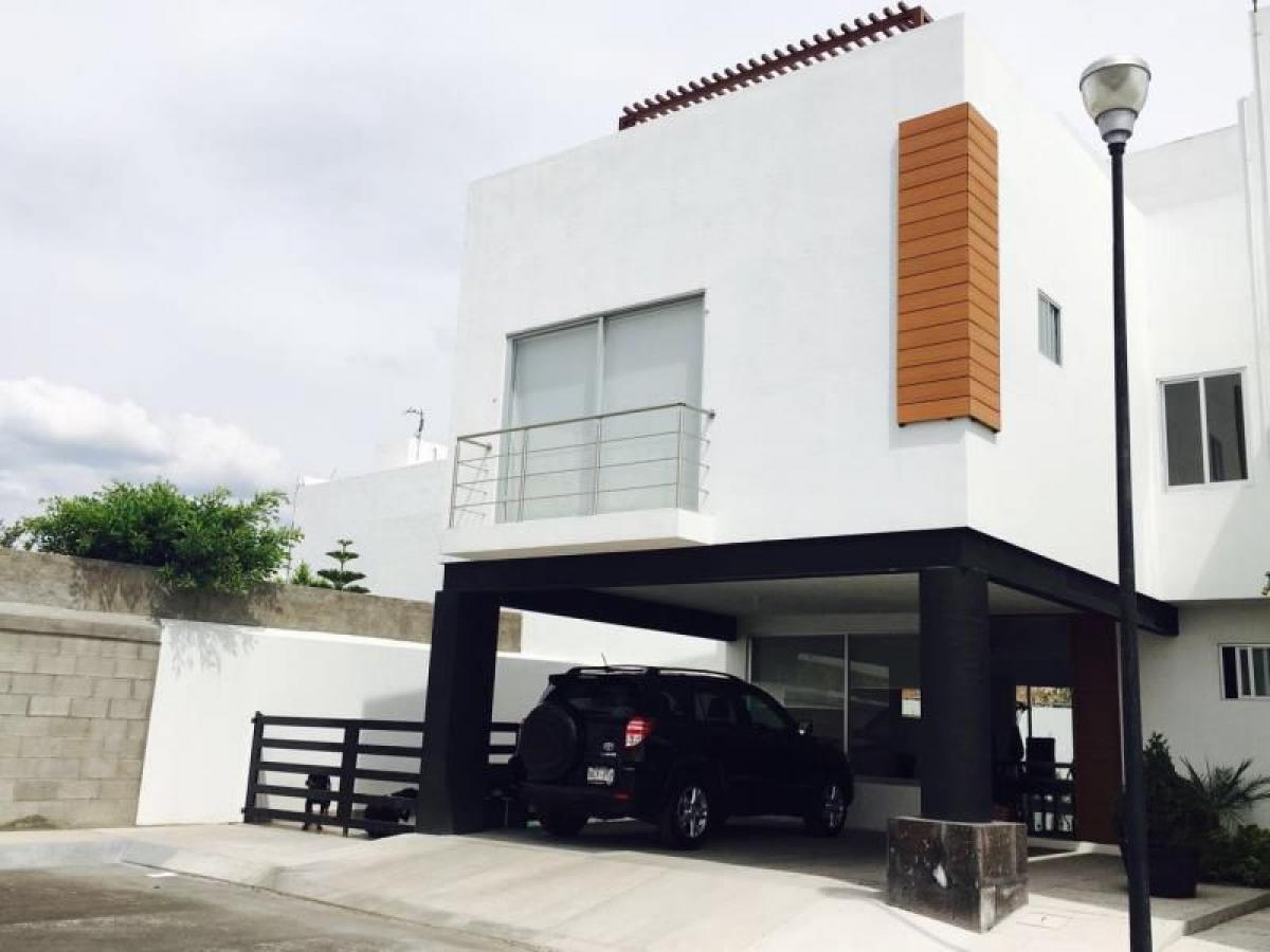 4 bedrooms House in Queretaro, Mexico No. 153218