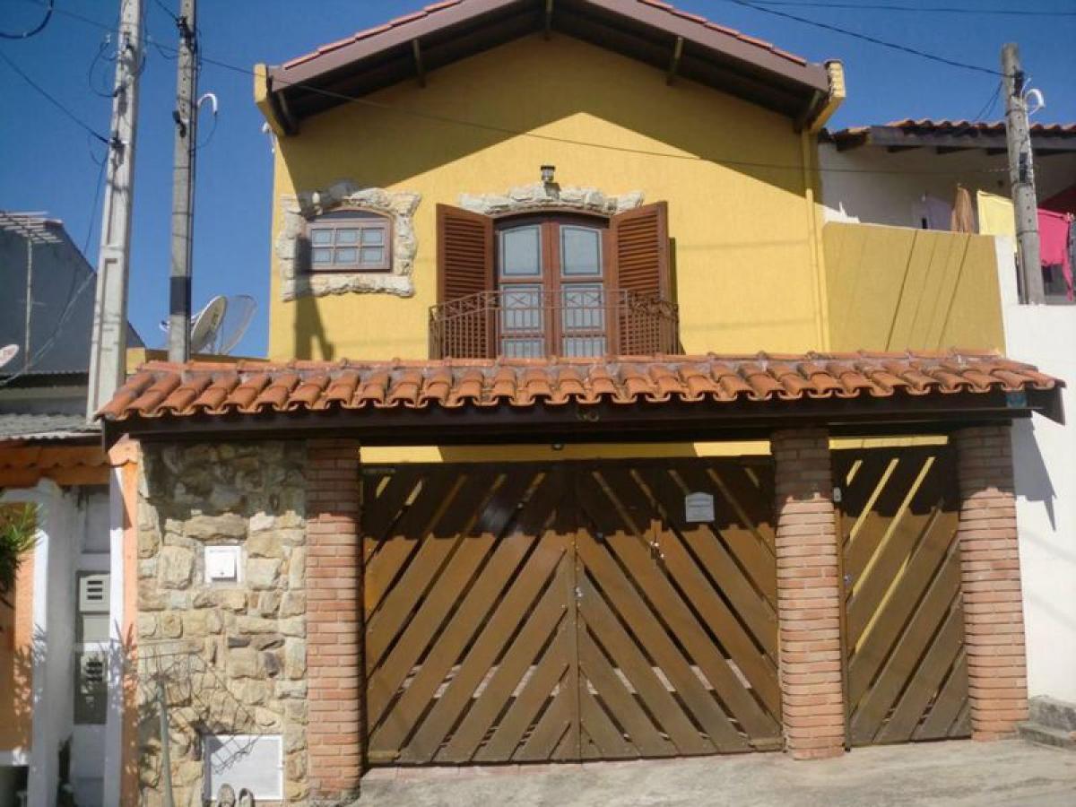 Casa de 3 dormitorios en Sao Paulo, Brazil No. 587180