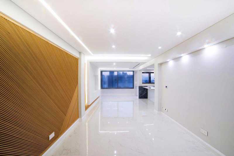 Apartamento de 3 dormitorios en Limassol, Cyprus No. 8749