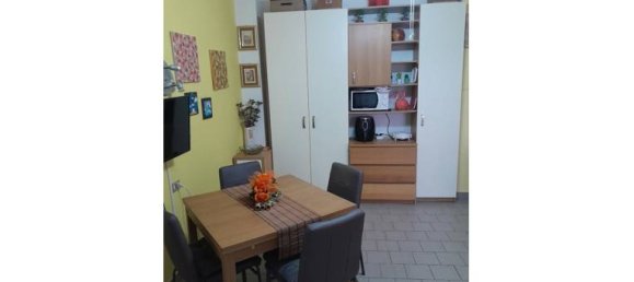2 bedrooms Apartment in Comacchio, Italy No. 345605 2