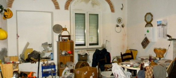 11-salle Maison à San Giuliano Terme, Italy No. 72106 28