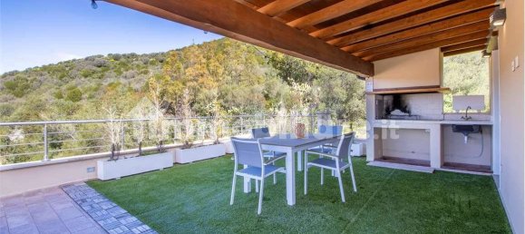 2 bedrooms Villa in Sardinia, Italy No. 302132 3