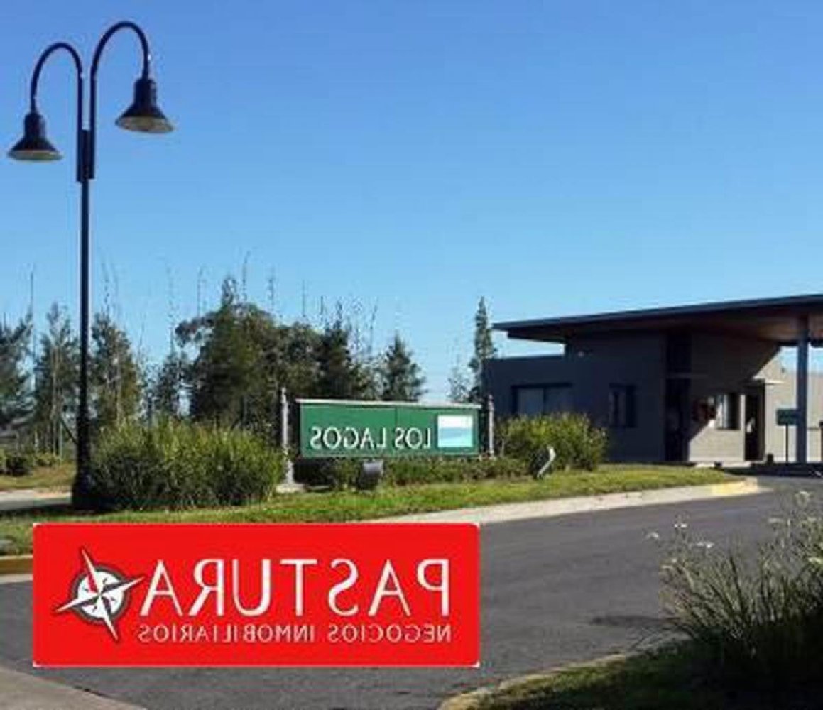  قطعة أرض في Tigre, Argentina رقم 32892