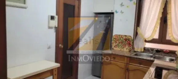 Apartamento T3 em Oviedo, Spain N.º 143726 10