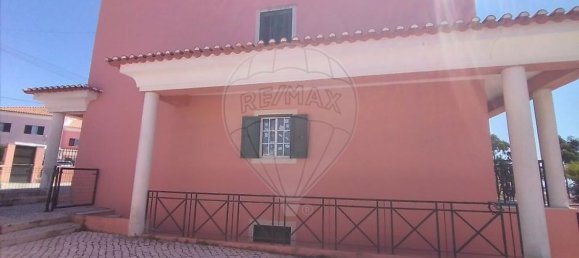 6 bedrooms House in Rio de Mouro, Portugal No. 166147 3