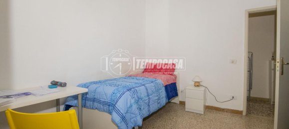 3-salle Appartement à Modena, Italy No. 107424 10
