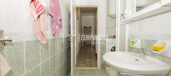 3-salle Appartement à Modena, Italy No. 107424 13