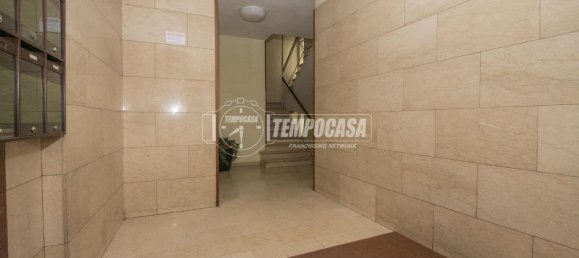 3-salle Appartement à Modena, Italy No. 107424 15