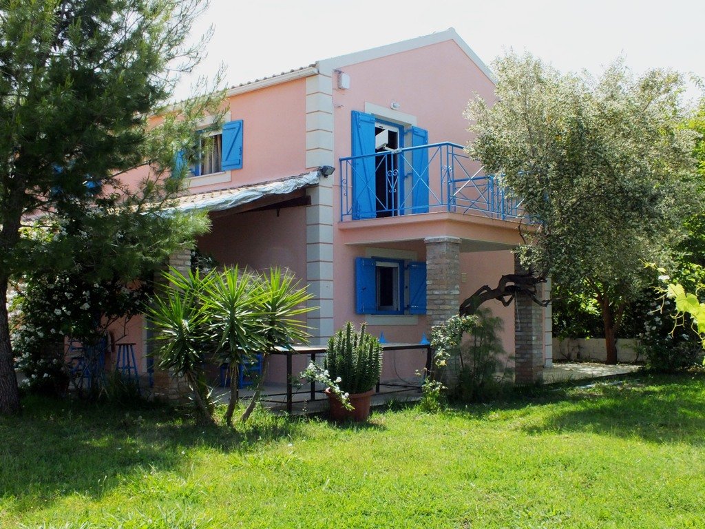 3 bedrooms Commercial property in Corfu, Greece No. 7424