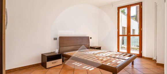 1 bedroom Apartment in Cesena, Italy No. 302302 9
