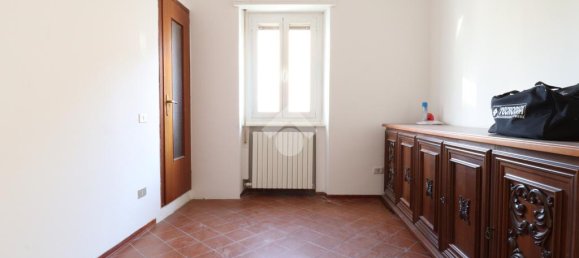 Квартира с 1 спальней в Вогера, Италия № 78577 4