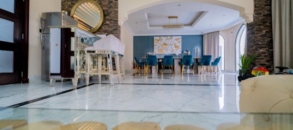 4 bedrooms Villa in Palm Jumeirah, UAE No. 3229 5