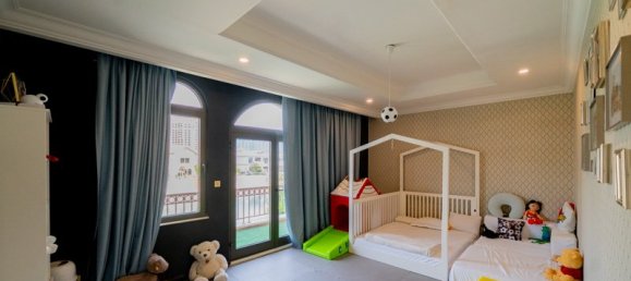 4 bedrooms Villa in Palm Jumeirah, UAE No. 3229 10