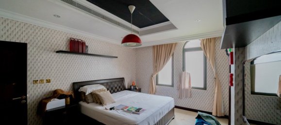 4 bedrooms Villa in Palm Jumeirah, UAE No. 3229 13