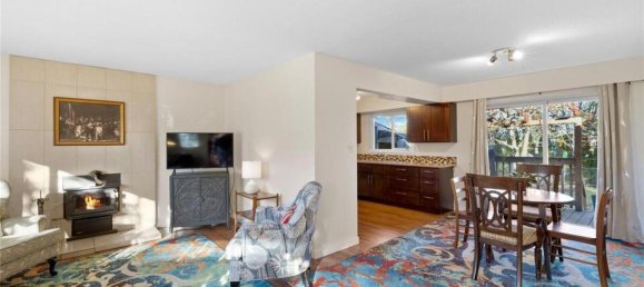 2 bedrooms House in British Columbia, Canada No. 1208 2