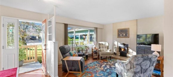 2 bedrooms House in British Columbia, Canada No. 1208 4