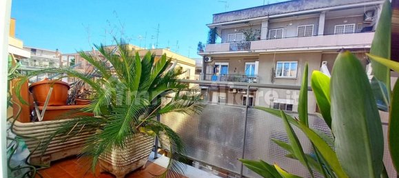2 bedrooms Apartment in Rome, Italy No. 273957 45