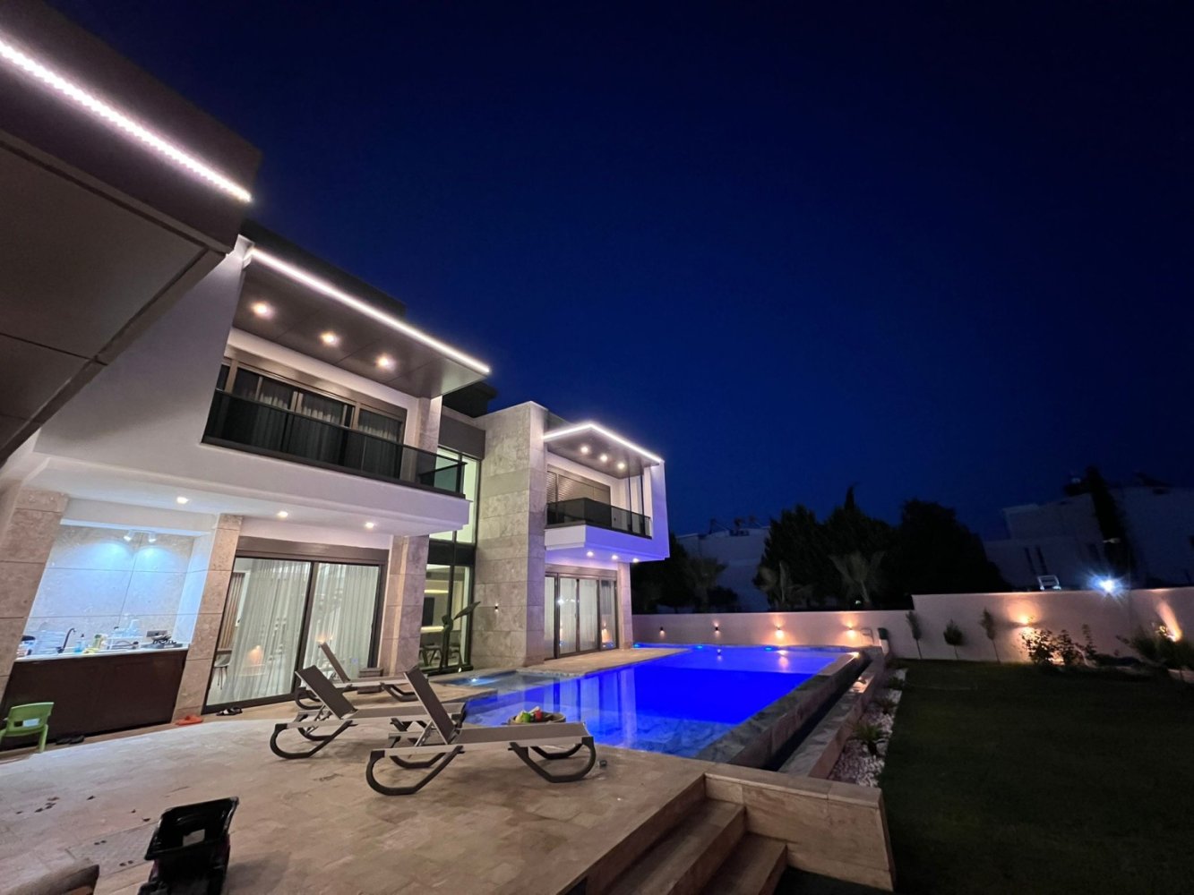 6 rooms Villa in Antalya, Turkey No. 41274