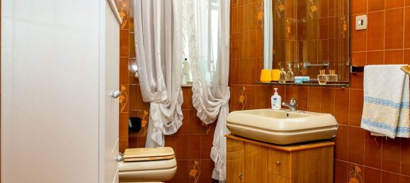 Квартира с 4 спальнями в Катания, Италия № 352210 15