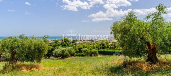 2999m² Land in Civitanova Marche, Italy No. 299324 5