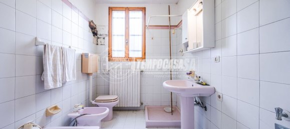 Casa de 5 divisões em Pieve di Cento, Italy N.º 154652 35