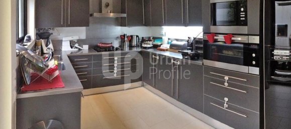 6 bedrooms Villa in Cascais, Portugal No. 352899 10