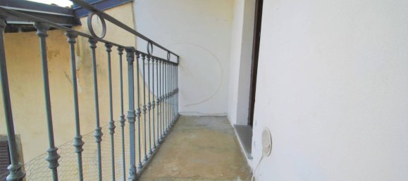 Квартира с 2 комнатами в Альцано Ломбардо, Италия № 38767 4