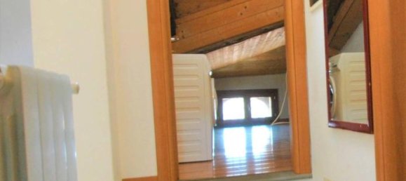 Квартира с 2 комнатами в Альцано Ломбардо, Италия № 38767 5