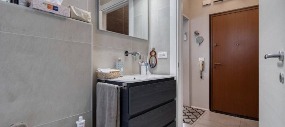 2 bedrooms Apartment in Bologna, Italy No. 378280 19