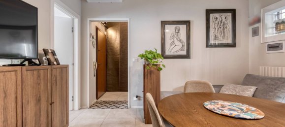 2 bedrooms Apartment in Bologna, Italy No. 378280 7