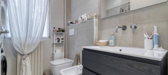 2 bedrooms Apartment in Bologna, Italy No. 378280 17