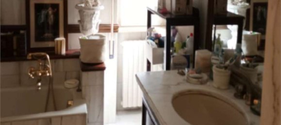 Apartamento de 7 divisões em Cassino, Italy N.º 199287 2