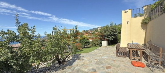 Villa de 7 dormitorios en Sanremo, Italy No. 322792 41