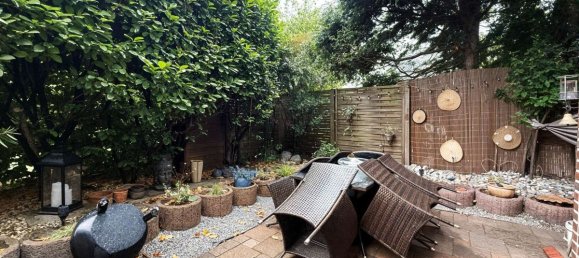 Apartamento de 3 dormitorios en Oberhausen, Germany No. 285880 2