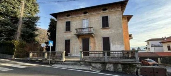 4 rooms Apartment in Olgiate Molgora, Italy No. 4261 3
