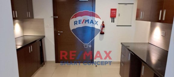 65m² Apartment in Al Reem Island, UAE No. 36602 6