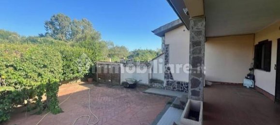 3 bedrooms Villa in Bracciano, Italy No. 282990 3