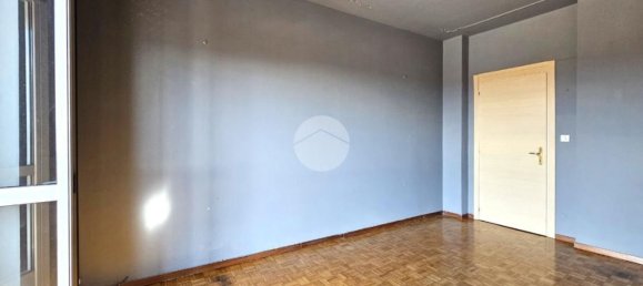 3 rooms Apartment in Torrazza Piemonte, Italy No. 2892 8