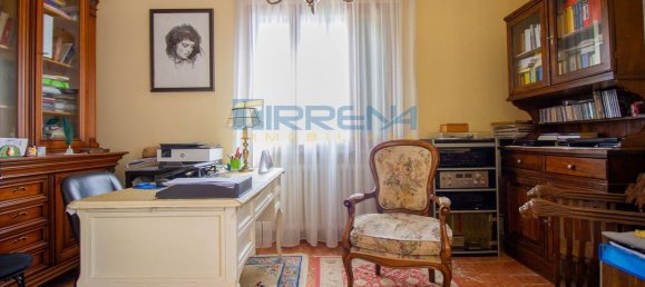 Дом с 5 комнатами в Викопизано, Италия № 123113 6