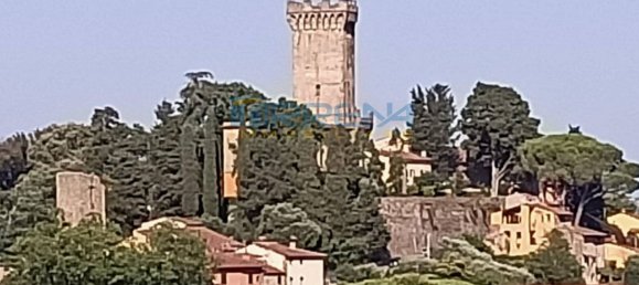 Дом с 5 комнатами в Викопизано, Италия № 123113 34