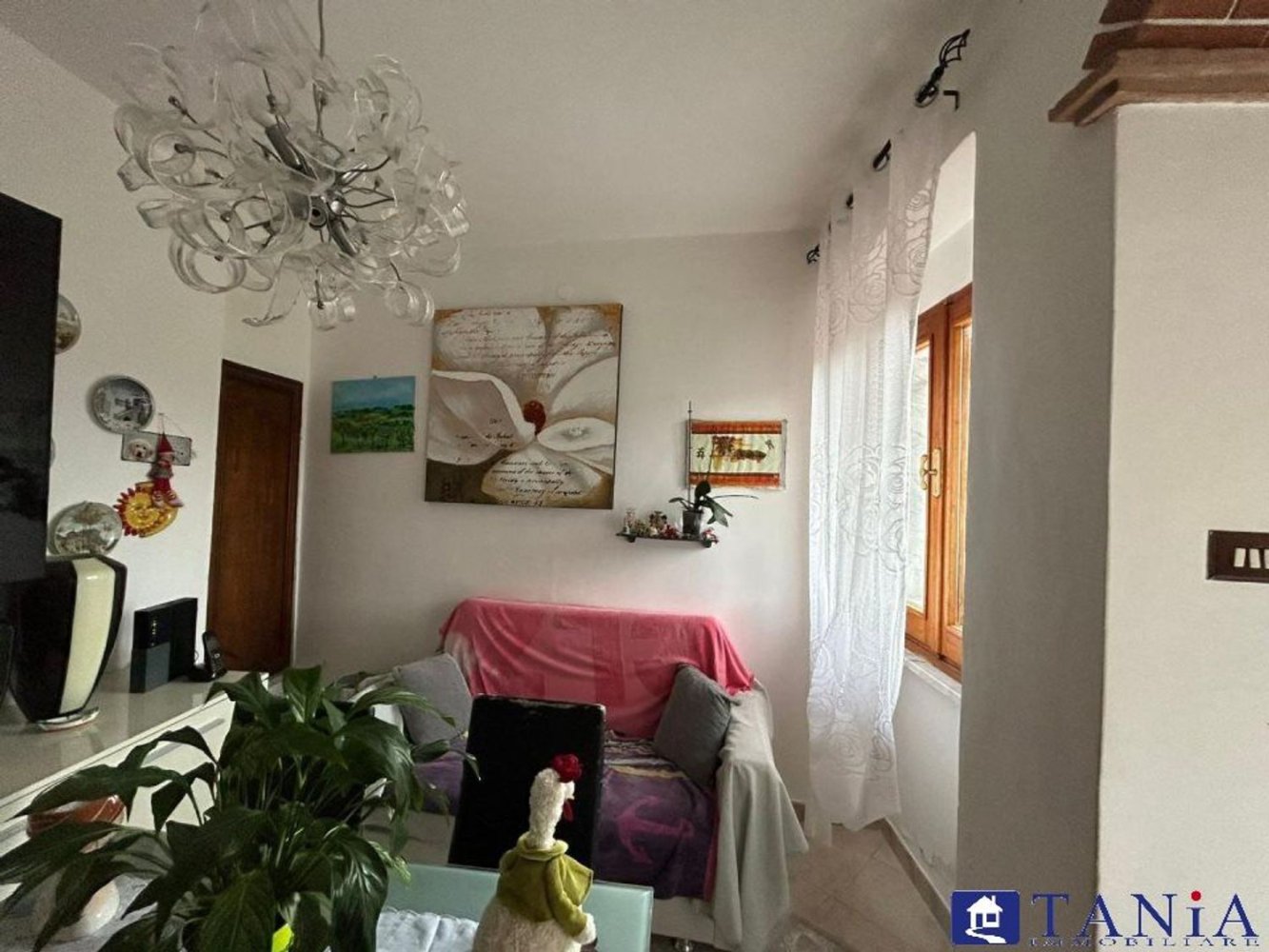 3-Zimmer Haus in Carrara, Italy, Nr. 309068