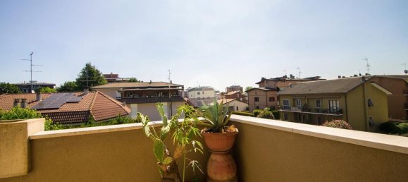 3 rooms Apartment in Garbagnate Milanese, Italy No. 314161 23
